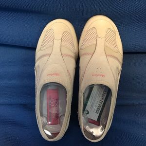 Fila women slip On Sneakers NWT